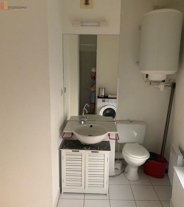 Studio meublé 25m² Nîmes centre - Étudiant, lumineux - Photo 1