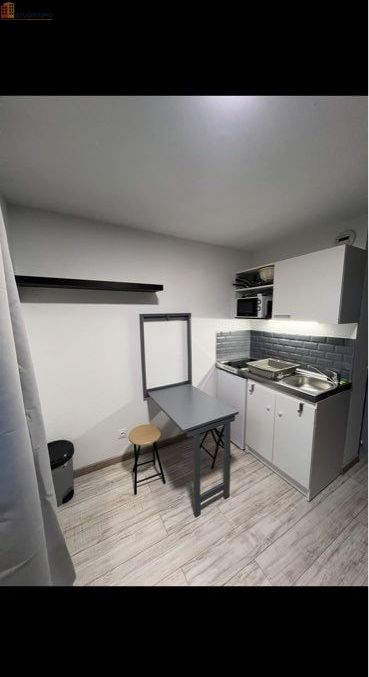 Studio meublé 15m² Nîmes 30900 - Meublé, 3e étage - Photo 7