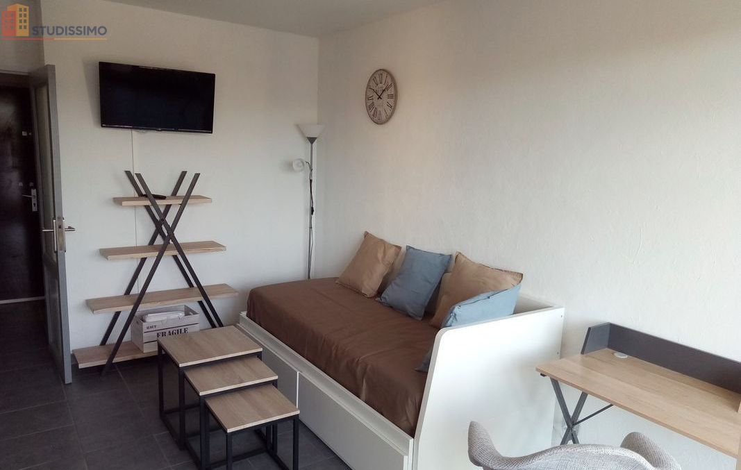 Studio meublé 27m² Bagnols-sur-Cèze - Meublé, 3e étage - Photo 4