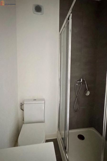 Studio 24m² Nîmes centre - Aucun caractère mentionné - Photo 3