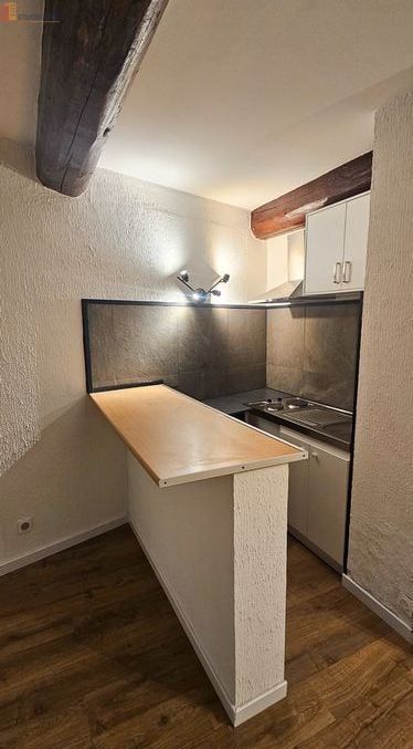 Studio 28m² Nîmes 30900 - Rénové, cour sécurisée - Photo 2