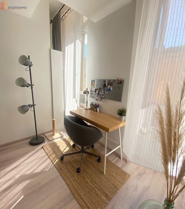 Studio meublé 28m² Nîmes centre - Meublé, hyper centre - Photo 3