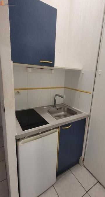 Studio 22m² Nîmes centre - DPE C - Photo 12