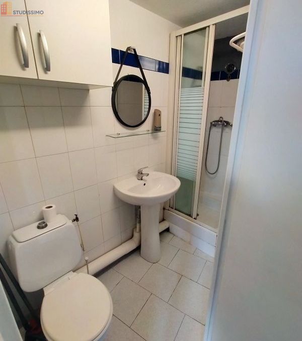 Studio 20m² Nîmes centre - Meublé, au calme - Photo 5