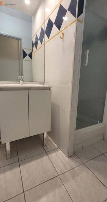 Studio 20m² Nîmes centre - Lumineux, proche commodités - Photo 1
