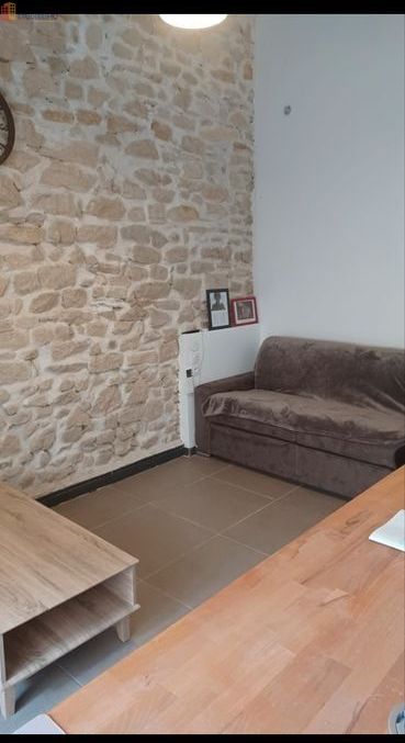 Studio meublé 38m² Nîmes 30000 - Meublé, DPE C - Photo 1