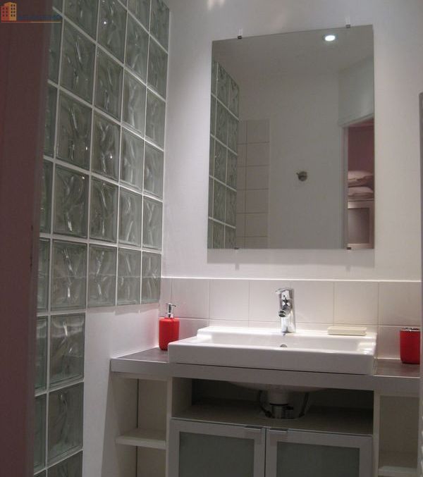 Studio 28m² Nîmes centre - Meublé, proche Maison Carrée - Photo 2
