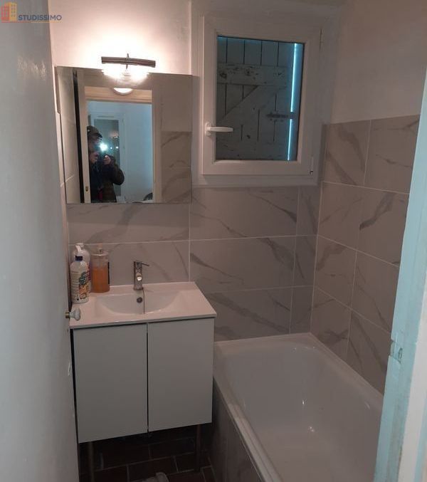 Studio 20m² Nîmes 30900 - Photo 9