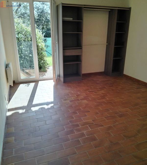 Studio 20m² Nîmes 30900 - Photo 4