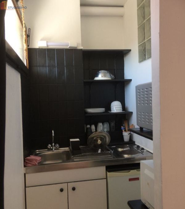 Studio meublé 23m² Nîmes centre - Chauffage et eau inclus - Photo 4