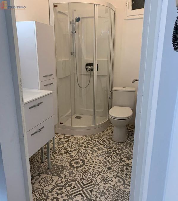 Studio meublé 28m² Alès 30100 - RdC surélevé, parking - Photo 1
