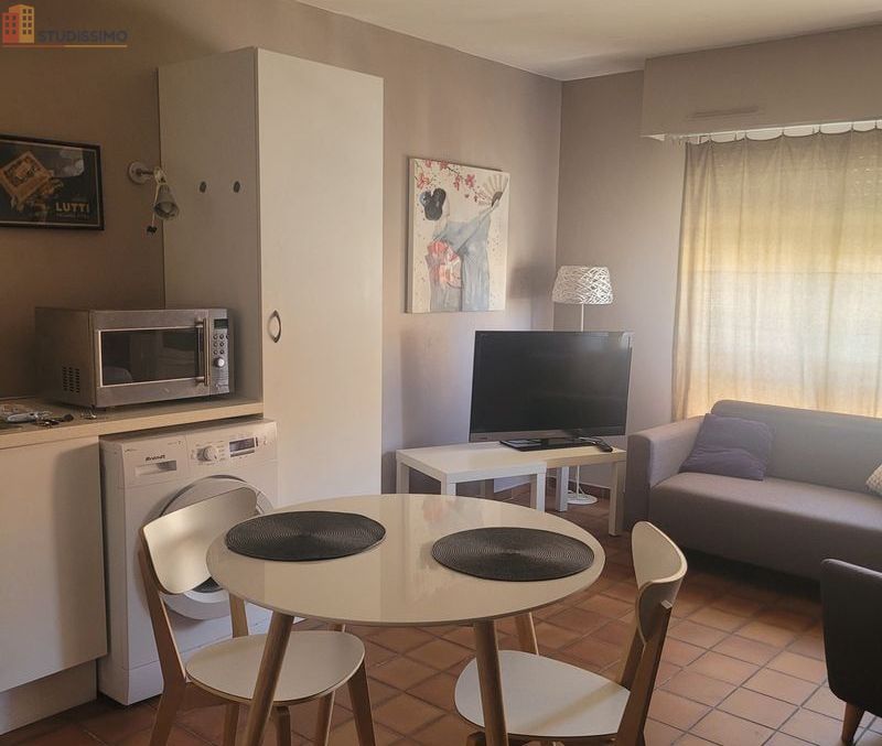 Studio à Bagnols-sur-Cèze
