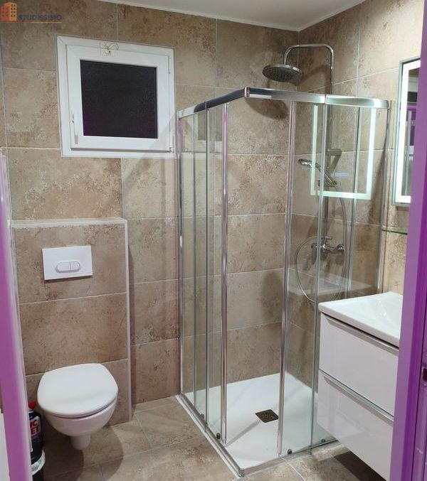 Studio meublé 30m² Nîmes centre - Lumineux, 2e étage - Photo 1