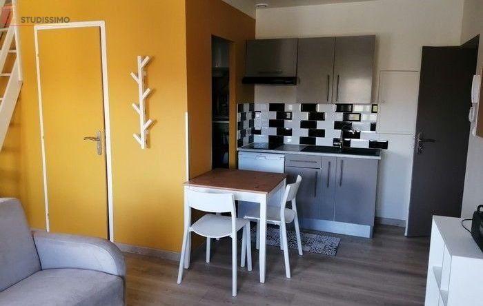 Studio meublé 22m² Bagnols-sur-Cèze - Meublé, 2e étage - Photo 2