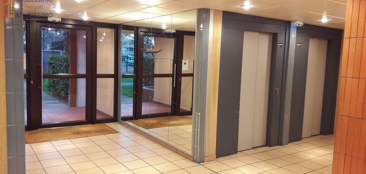 Studio meublé 17m² Toulouse 31200 - Balcon, parking - Photo 3