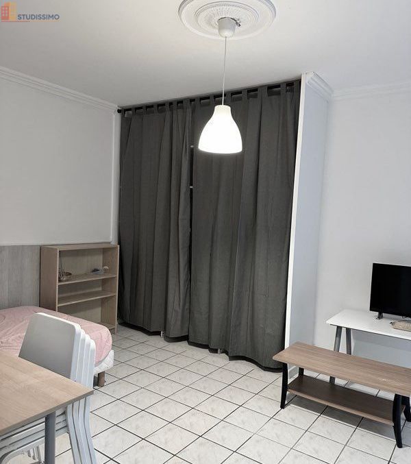Studio meublé 26m² Toulouse 31400 Les Carmes - Cour privative - Photo 2