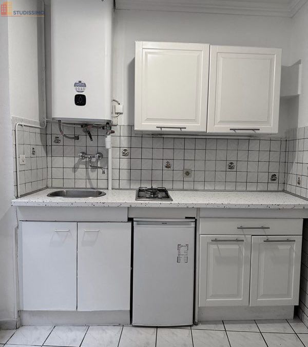 Studio meublé 26m² Toulouse 31400 Les Carmes - Cour privative - Photo 1