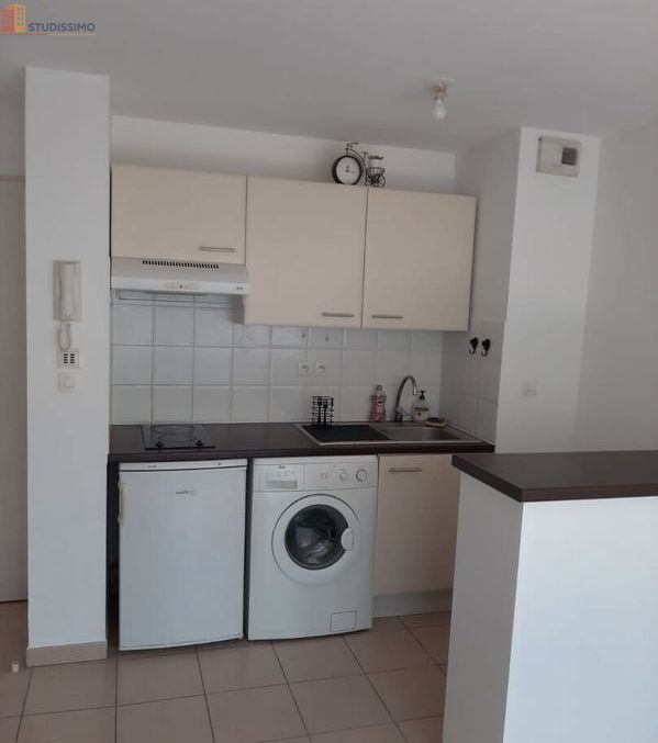 Studio meublé 28m² Toulouse 31400 - Lumineux, 2e étage - Photo 2