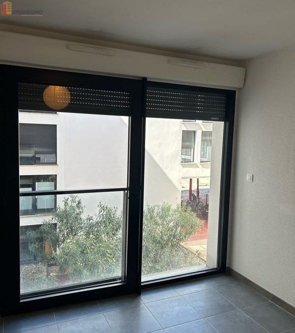 Studio 30m² Toulouse 31400 - Meublé, 2e étage - Photo 2