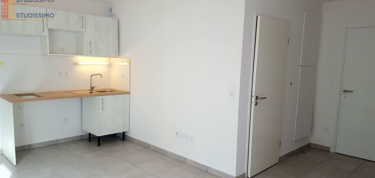 Studio 27m² Toulouse 31500 - Lumineux, dernier étage - Photo 4