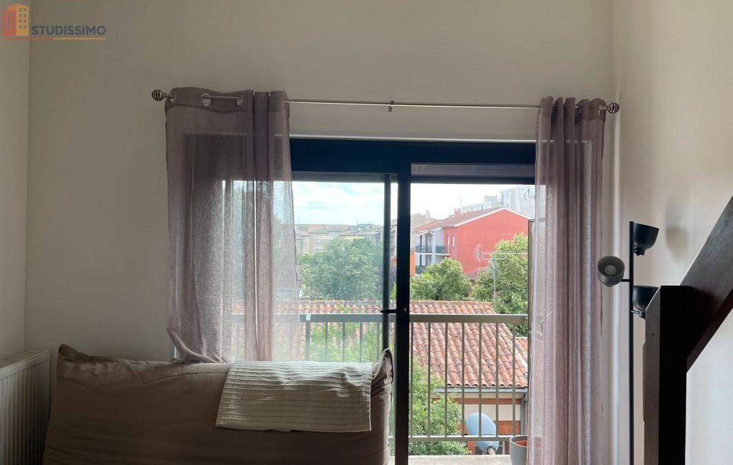 Studio meublé 24m² Toulouse 31300 - Parking, dernier étage - Photo 2