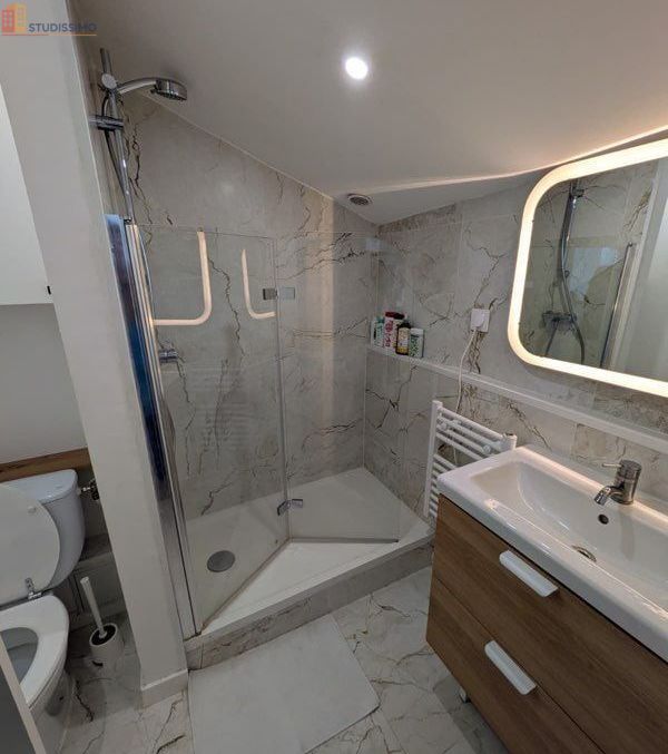 Studio 20m² Toulouse Saint-Cyprien - Meublé, terrasse luminous - Photo 11