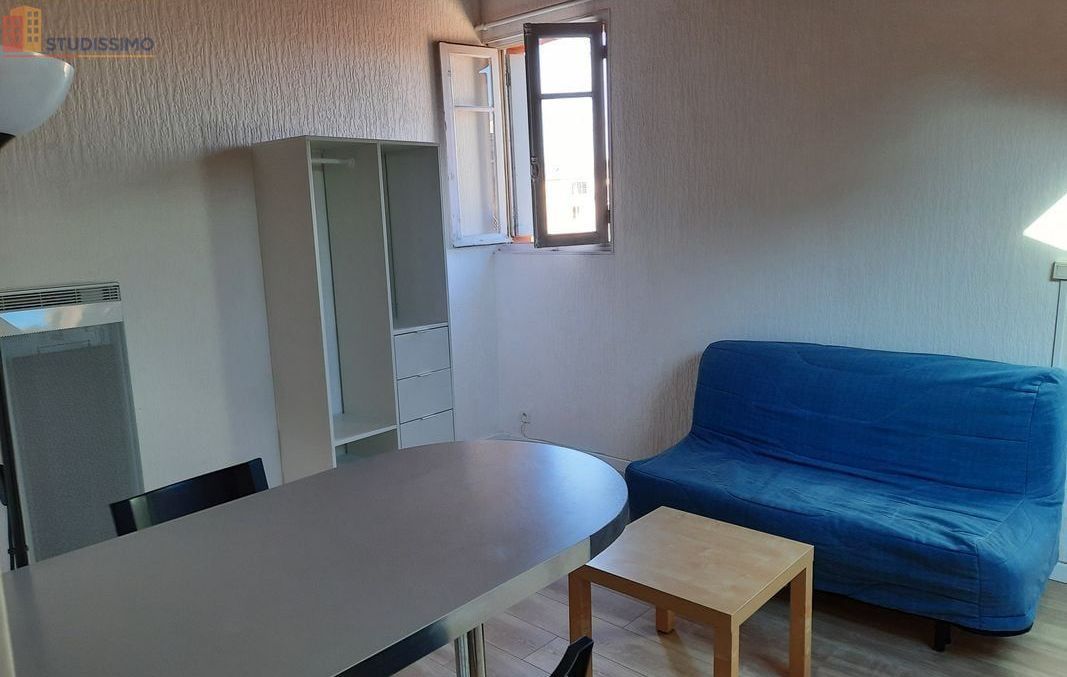 Studio 19m² Toulouse 31400 - Meublé, étage 2/2 - Photo 1