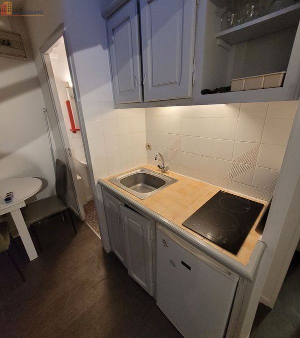 Studio meublé 19m² Auch 32000 - Meublé, 2e étage - Photo 3