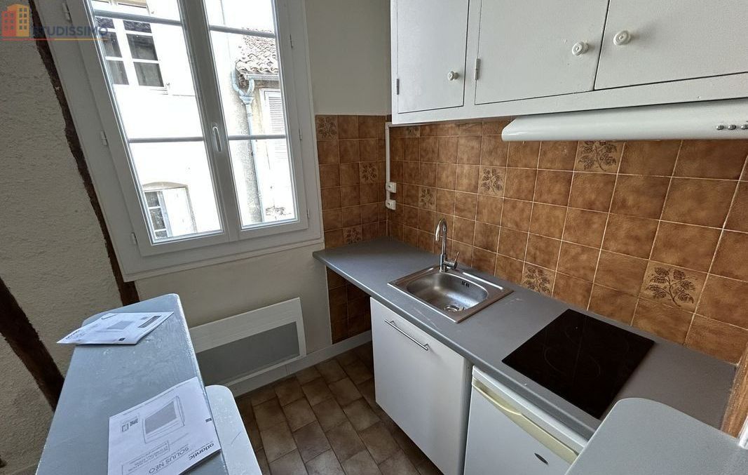 Studio 27m² Auch - Étage 2, DPE D - Photo 1