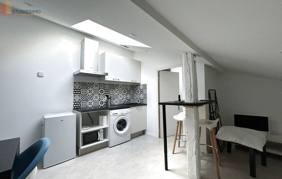 Studio meublé 13m² Auch - Meublé, dernier étage - Photo 6