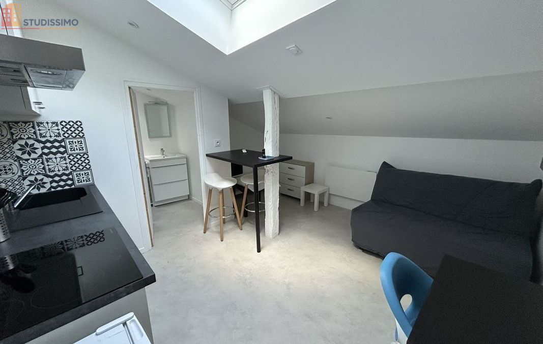 Studio meublé 13m² Auch - Meublé, dernier étage - Photo 4