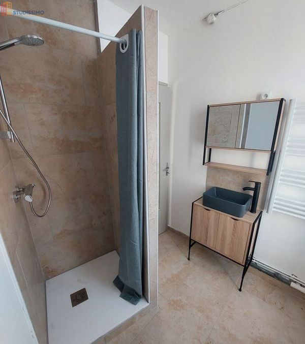 Studio meublé 25m² Auch centre-ville - Pièce indépendante, meublé - Photo 8