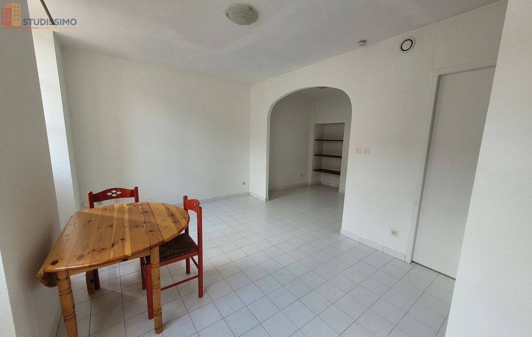 Studio 21m² Auch - - Photo 5