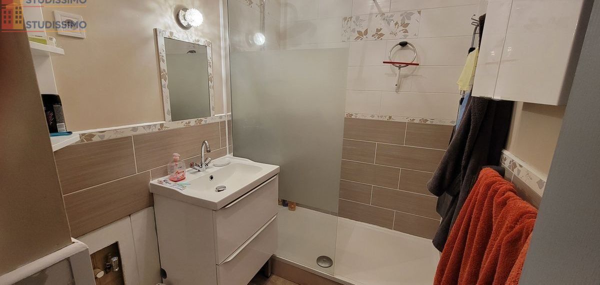 Studio meublé 32m² Auch - Meublé, 1er étage - Photo 2