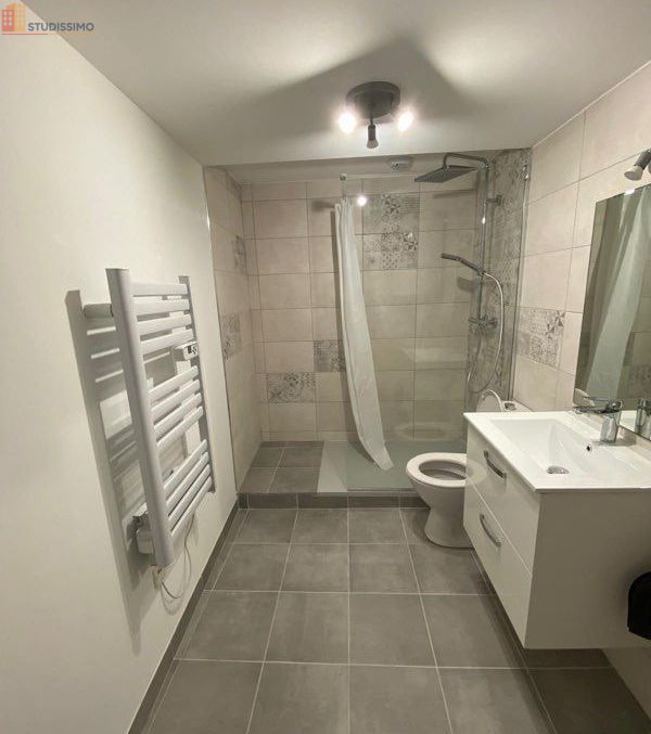 Studio meublé 25m² Auch 32000 - Meublé, 3e étage - Photo 1