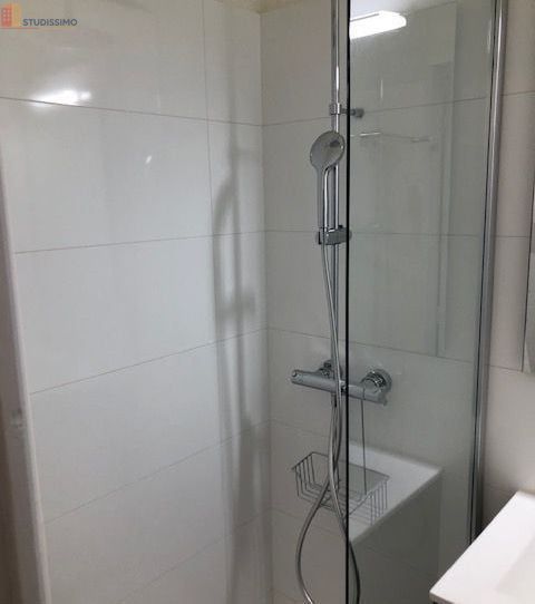 Studio meublé 28m² Montpellier centre - Meublé, 2e étage - Photo 9