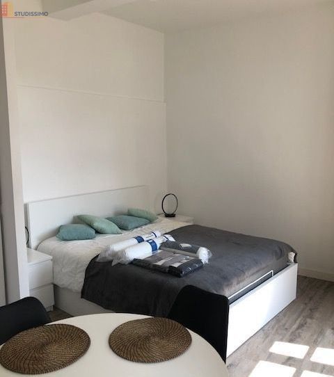 Studio meublé 28m² Montpellier centre - Meublé, 2e étage - Photo 4