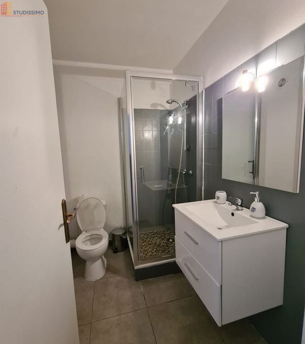 Studio meublé 27m² Montpellier centre - Meublé, 3e étage - Photo 1