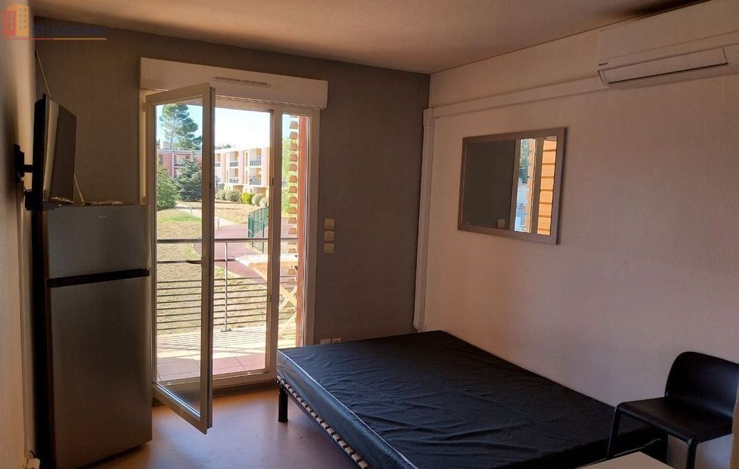 Studio meublé 19m² Béziers - Terrasse, parking privé - Photo 2