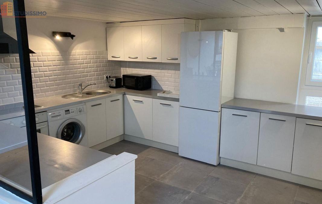Studio 11m² Bordeaux centre - Duplex, lumineux - Photo 3