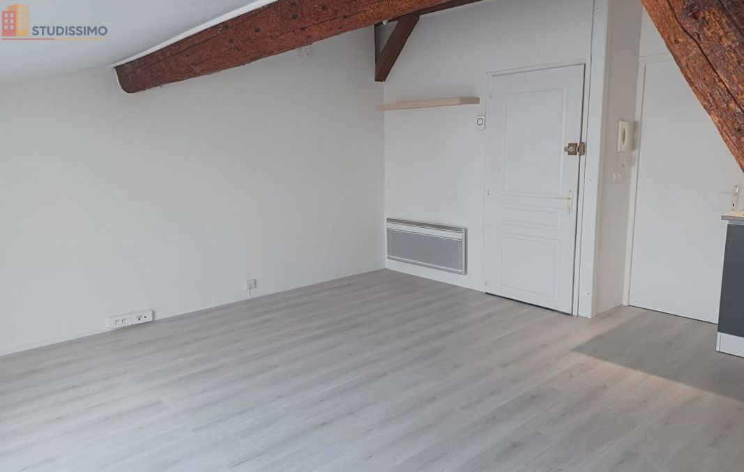 Studio 24m² Bordeaux centre - Dernier étage, lumineux - Photo 4