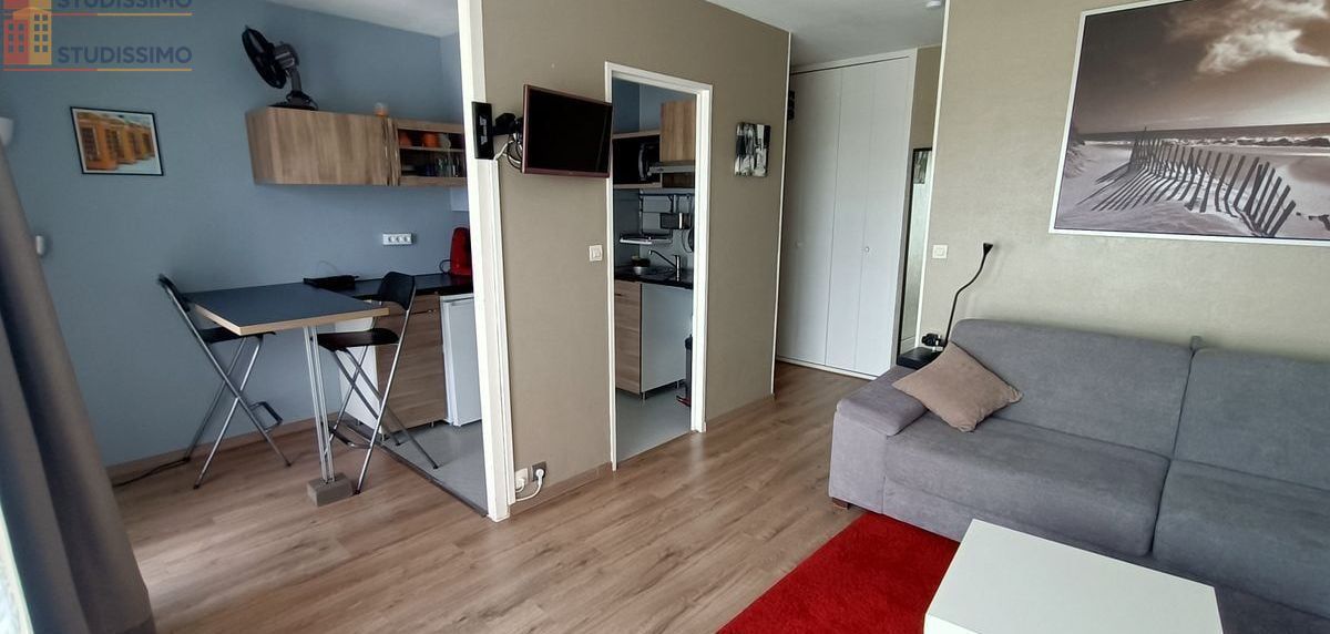 Studio meublé 28m² Bordeaux 33800 - Meublé, dernier étage - Photo 1