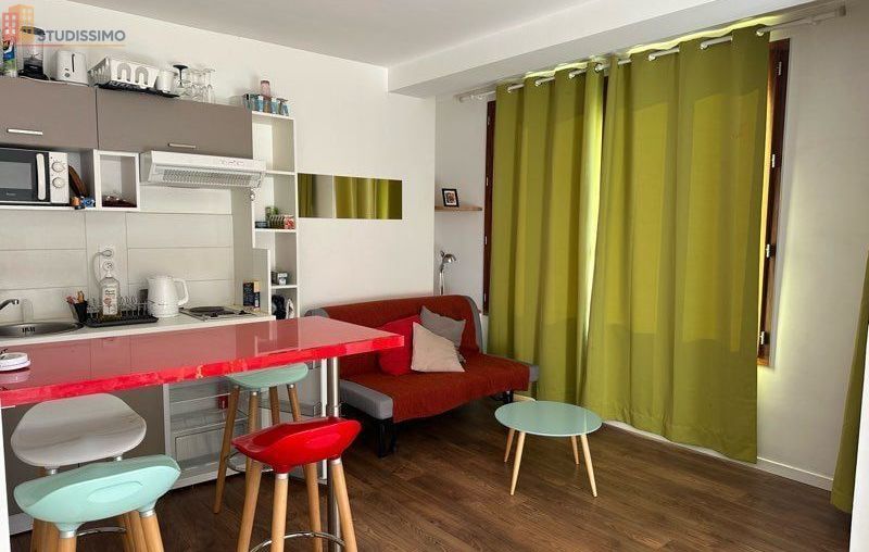 Studio meublé 25m² Montpellier centre - Terrasse, proche tramway - Photo 5