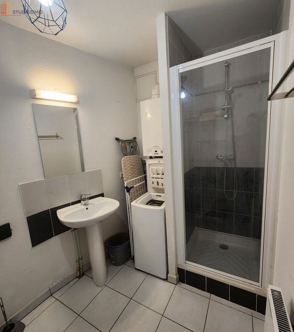 Studio meublé 33m² Pessac - Meublé, DPE C - Photo 1
