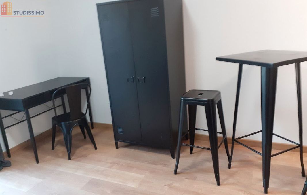 Studio meublé 16m² Pessac - Place de parking, charmant - Photo 4