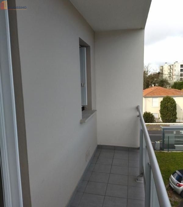 Studio 25m² Talence - Étage 2, DPE D - Photo 3