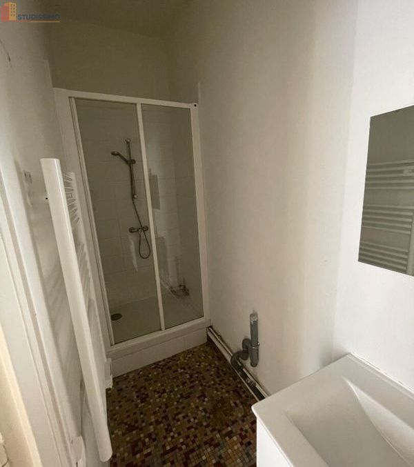 Studio 24m² Bordeaux centre - Lumineux - Photo 2