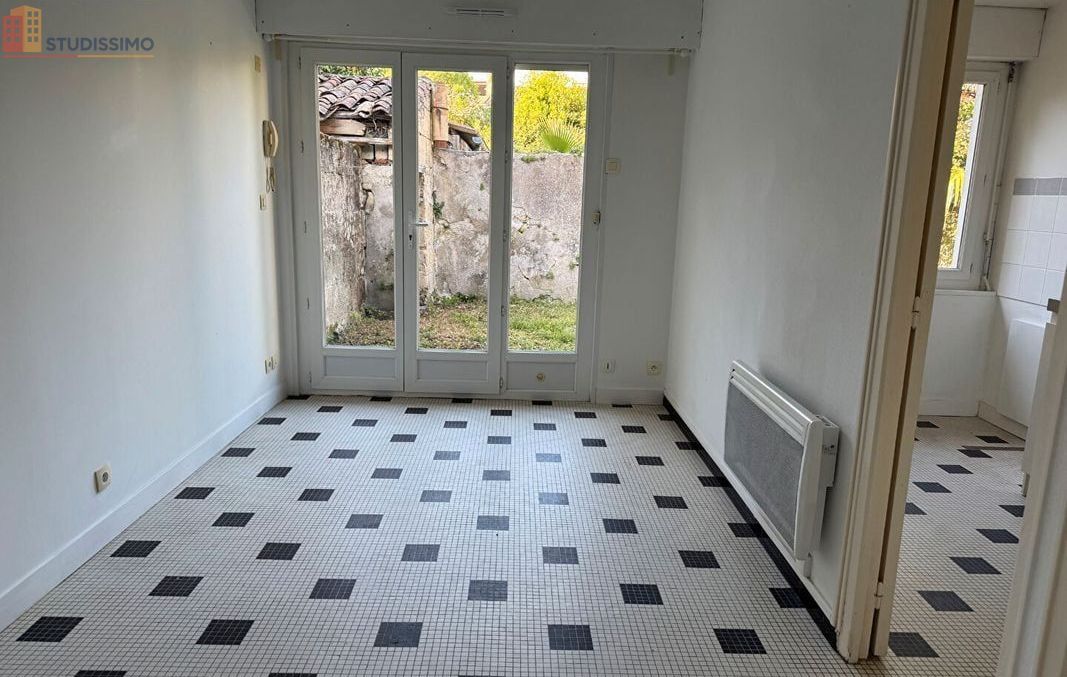 Studio 23m² Bordeaux centre - calme, lumineux - Photo 6