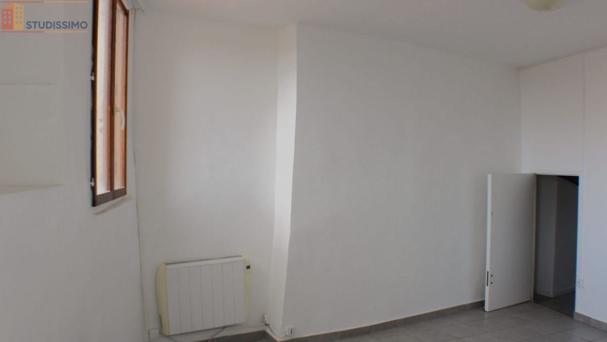 Studio à Béziers