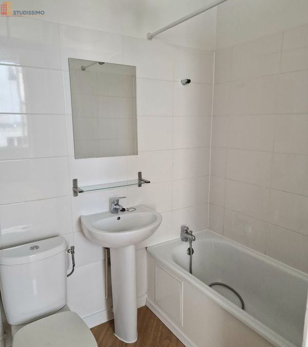 Studio 30m² Bordeaux centre - Lumineux, étage 1/3 - Photo 3